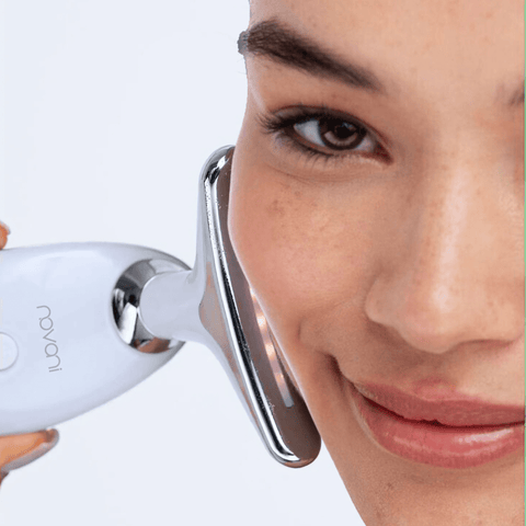 Novani LED en microstroom apparaat – huidverjonging en elasticiteit verbeteren